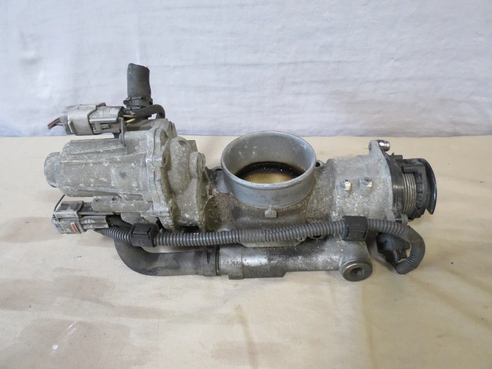 ✅ 98 99 00 Cuerpo acelerador combustible Lexus ls400 sc400 gs400 89452-30140 198500-3240 Foto 2 de 4