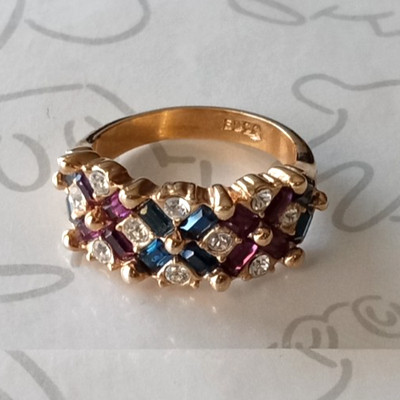 EDCO Blue Purple and Clear Crystals Stones X O Gold Tone Ring Size 7