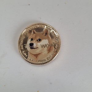 Dogecoin Cryptocurrency Collectible Token Coin