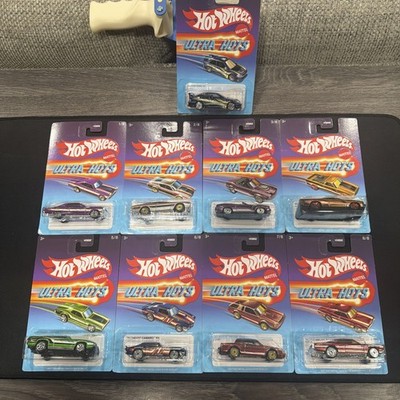2022 Hot Wheels Ultra Hots Complete Set of 8 Cars With Ultra Hot Civic Si