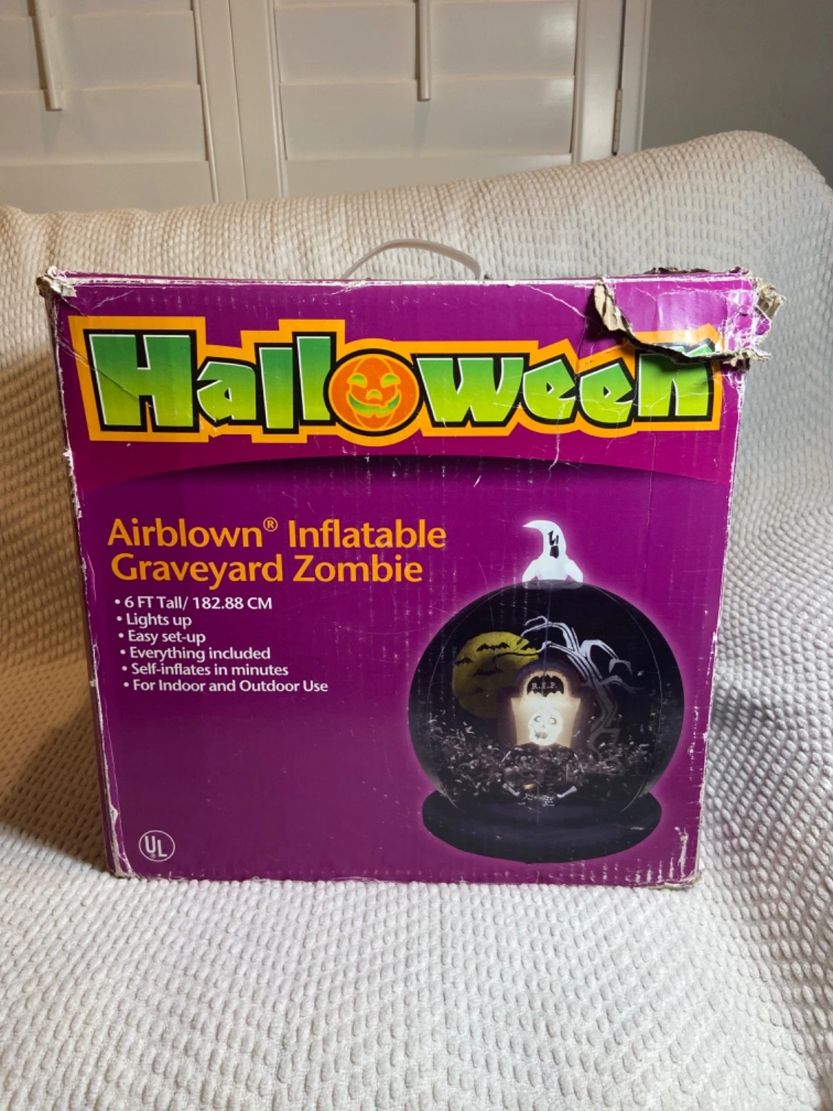 VTG Gemmy Whirlwind Airblown Inflatable Graveyard Zombie Halloween Flying Bats