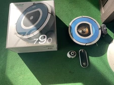 iRobot Roomba 790 vacuum w/ sensor, Battery charge base, in original box