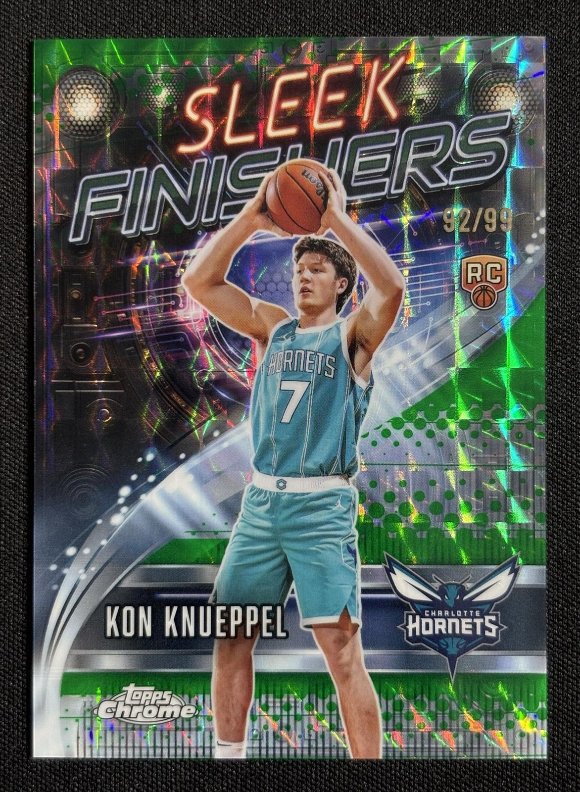 2025-26 Topps Chrome Kon Knueppel RC Sleek Finishers Green Geometric /99