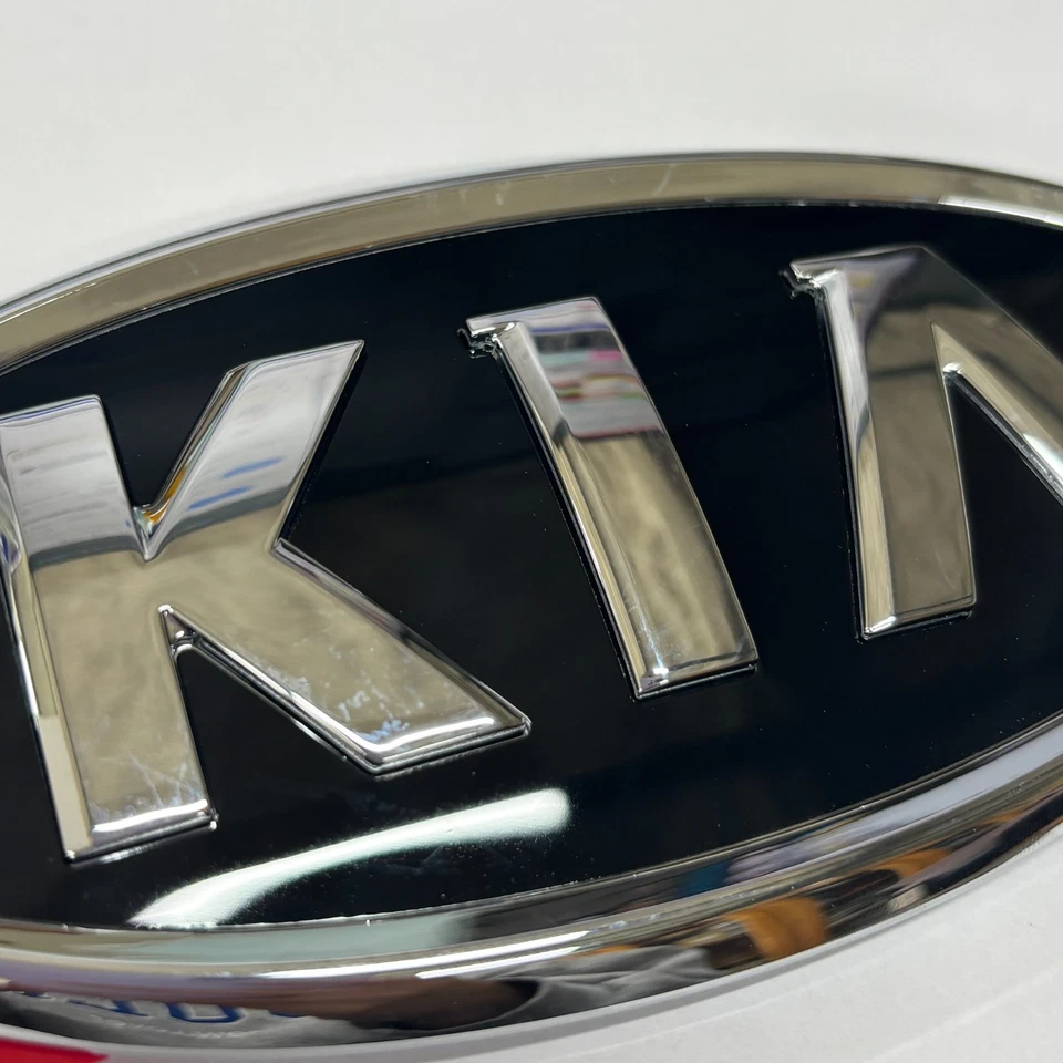 Logo emblema maletero trasero OEM 863534D500 1p para Kia Sportage 2010-2013 Foto 3 de 4