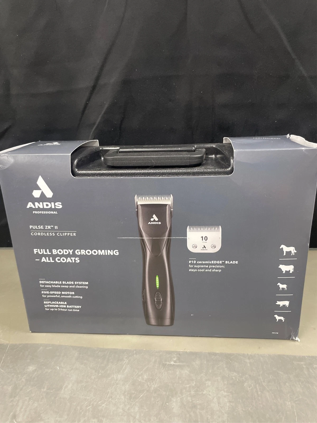 Pet Edge AD7905 17 AN Pulse ZRII Detachable Blade Cordless Clip Clipper, Black 1