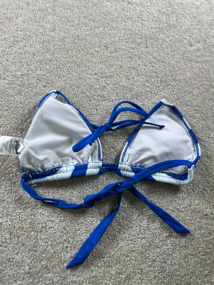 Mossimo Women's Blue White Stripe Bikini Top Small Nylon - Image 4 of 4