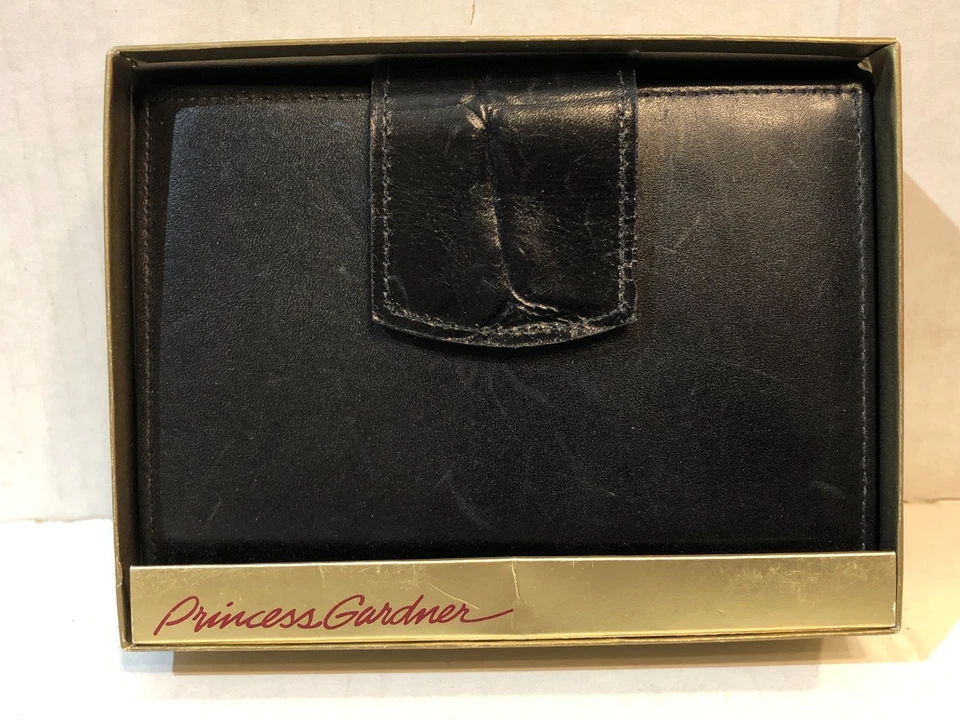 Cartera de mujer Princess Gardner de cuero negro con lengüeta plegable con broche de beso monedero Foto 2 de 4