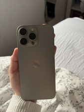 Apple iPhone 15 Pro Max 256GB Titanium Grau