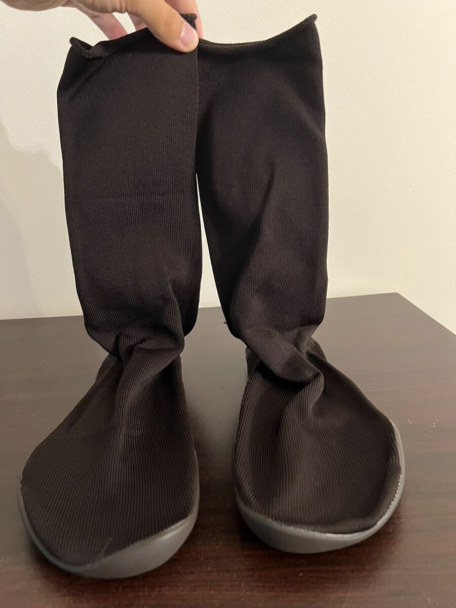 Yeezy Pods Size 2 (US Mens 9-10.5) IN HAND | eBay Yeezy Pods Size 2 (US Mens 9-10.5) IN HAND | eBay