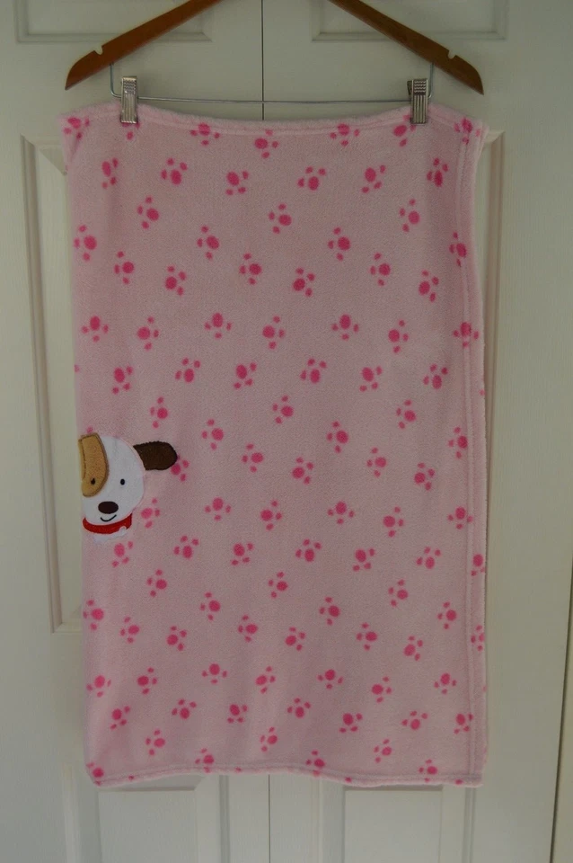 Cómoda manta rosa bebé cachorro perro estampado de patas cuello rojo hueso blanco tostado marrón Foto 2 de 4