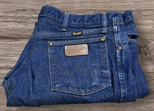 Vintage Wrangler Men  s Denim Jeans Size 42x32 Made In The USA 13MWZ Actual 40x31