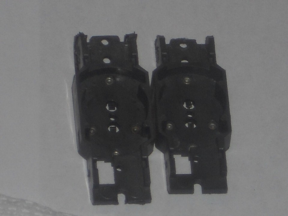 VINTAGE AURORA TWO TUFF ONES SOLID RIVET CHASSIS BOTTOM PLATE PERFECT ...