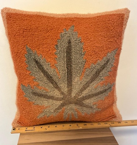 Mary Jane Hook Throw Pillow Marijuana Weed Leaf Peking Handicraft 30JBL10C16SQ - Picture 4 of 8