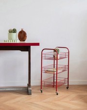 Anouk, la desserte en métal rouge N°168