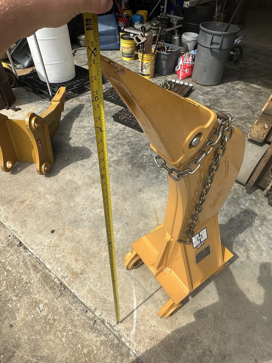 GIYI EXCAVATOR RIPPER TOOTH / SHANK TO FIT CAT 320 80 MM
