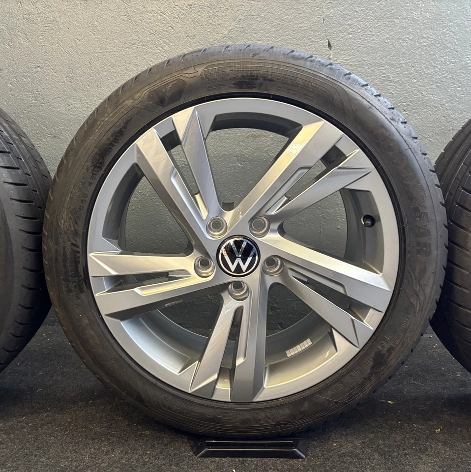 Original VW Golf 8 & R-line Valencia Alufelgen Sommerräder 17 Zoll 5H0601025AF - Bild 4 von 4