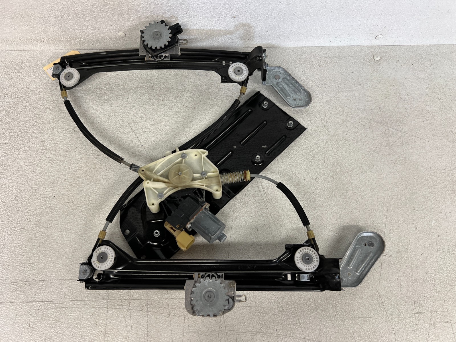 ⭐2014-2017 MASERATI QUATTROPORTE REAR LEFT WINDOW REGULATOR MOTOR OEM LOT2638
