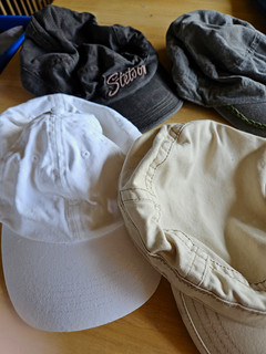 Verschiedene 4x Herren Caps/Schirmmützen Baumwolle Canvas L/XL mehrfarbig