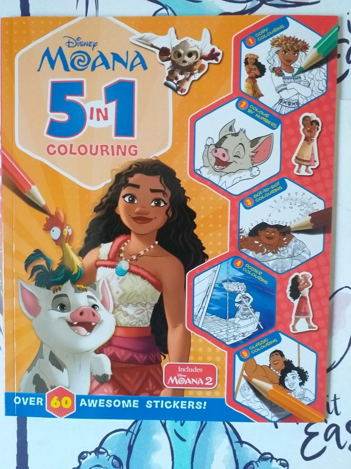DISNEY MOANA 5 IN 1 COLOURING BOOK