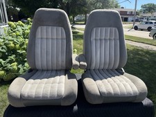 88-98 Chevy Silverado Front Seats Gmc Sierra Obs Bucket Gray No Bases Cloth 88-98 Chevy Silverado Front Seats Gmc Sierra Obs Bucket Gray No Bases Cloth