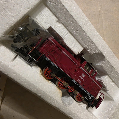 Fleischmann HO gauge model train locomotive German Deutsche Bahn (DB) shunter