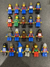 Lot 21 minifigurines personnages Lego Moyen Age Castle chevaliers très bon état