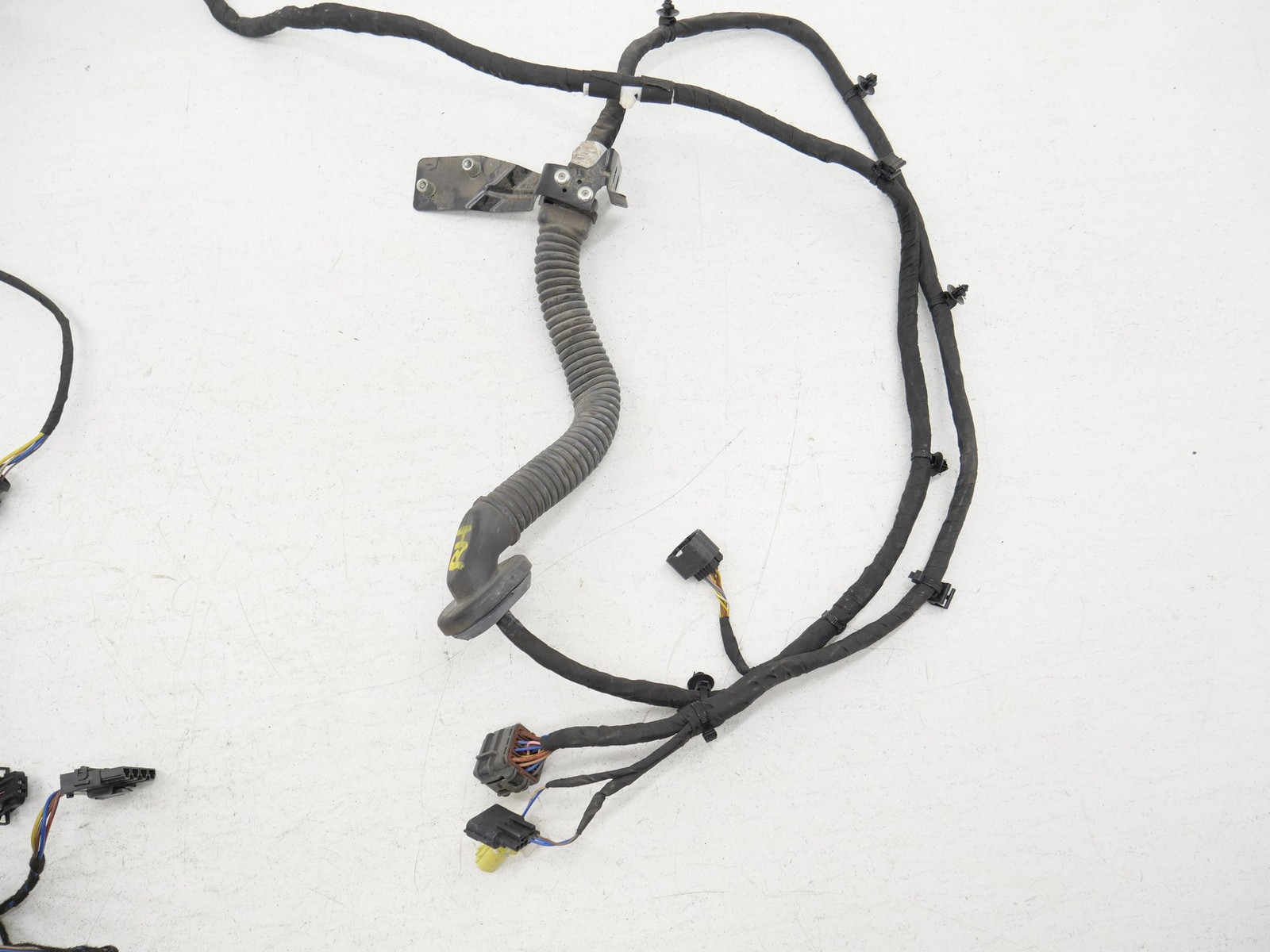 Used Right Passenger Door Wire Wiring Harness Assembly 2020-2023 Mclaren GT OEM