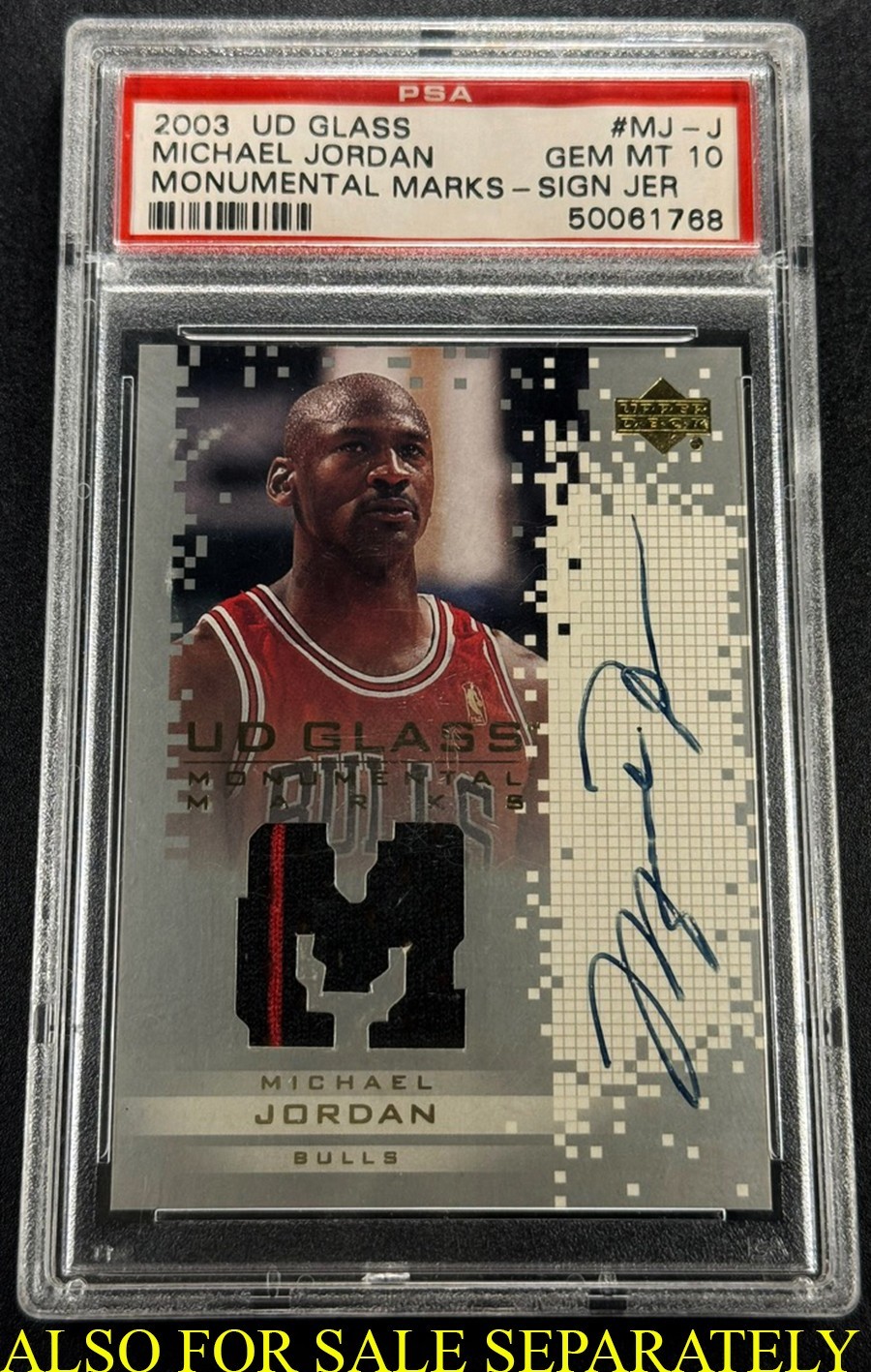 MICHAEL JORDAN 2006 UPPER DECK ULTIMATE COLLECTION GAME JERSEY AUTO /75 PSA 8 MJ view 4
