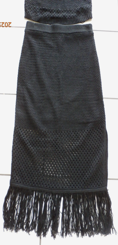 House Of Harlow 1960 2pc Set Crochet Knit Crop Top Skirt Fringe Black Sz XS H67 - Picture 2 of 12