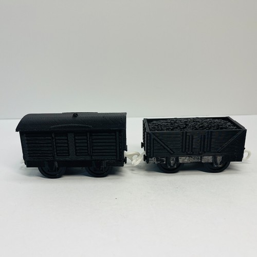 Thomas & Friends Trackmaster Custom Black Troublesome Truck Train READ!! - Picture 4 of 10