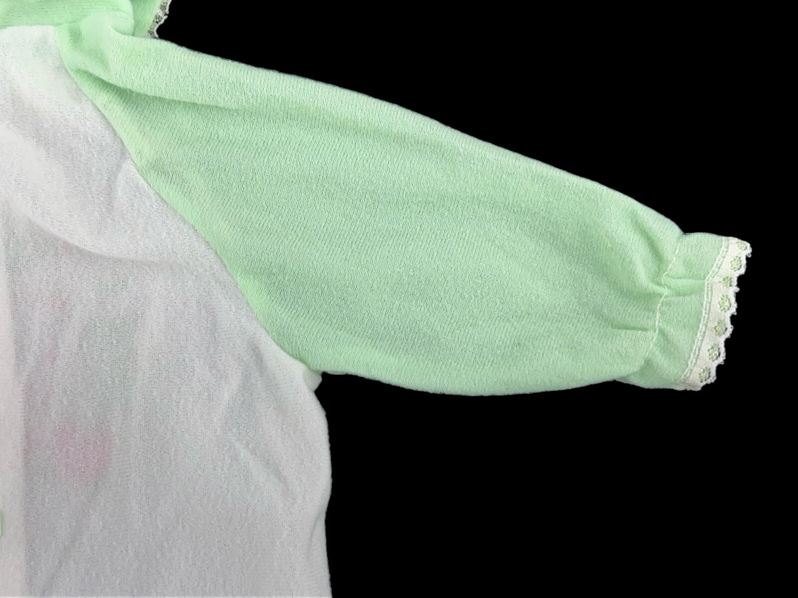 Strawberry Shortcake Vintage 1980's Lullaby Land Turn Arounds Baby Sleeper Large