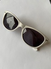 New Sunglass ivory Large Frames black lenses Brand New C Wonder