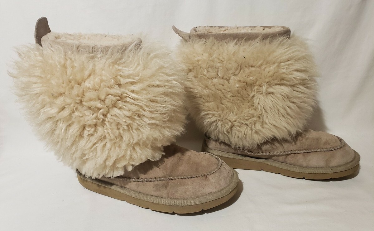 UGG Womens Size 6 Classic Short Rainier Fur Sheepskin Cuff