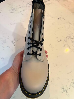 Dr.Martens Women's SZ.9 Smooth Leather Vintage Taupe Lace Up