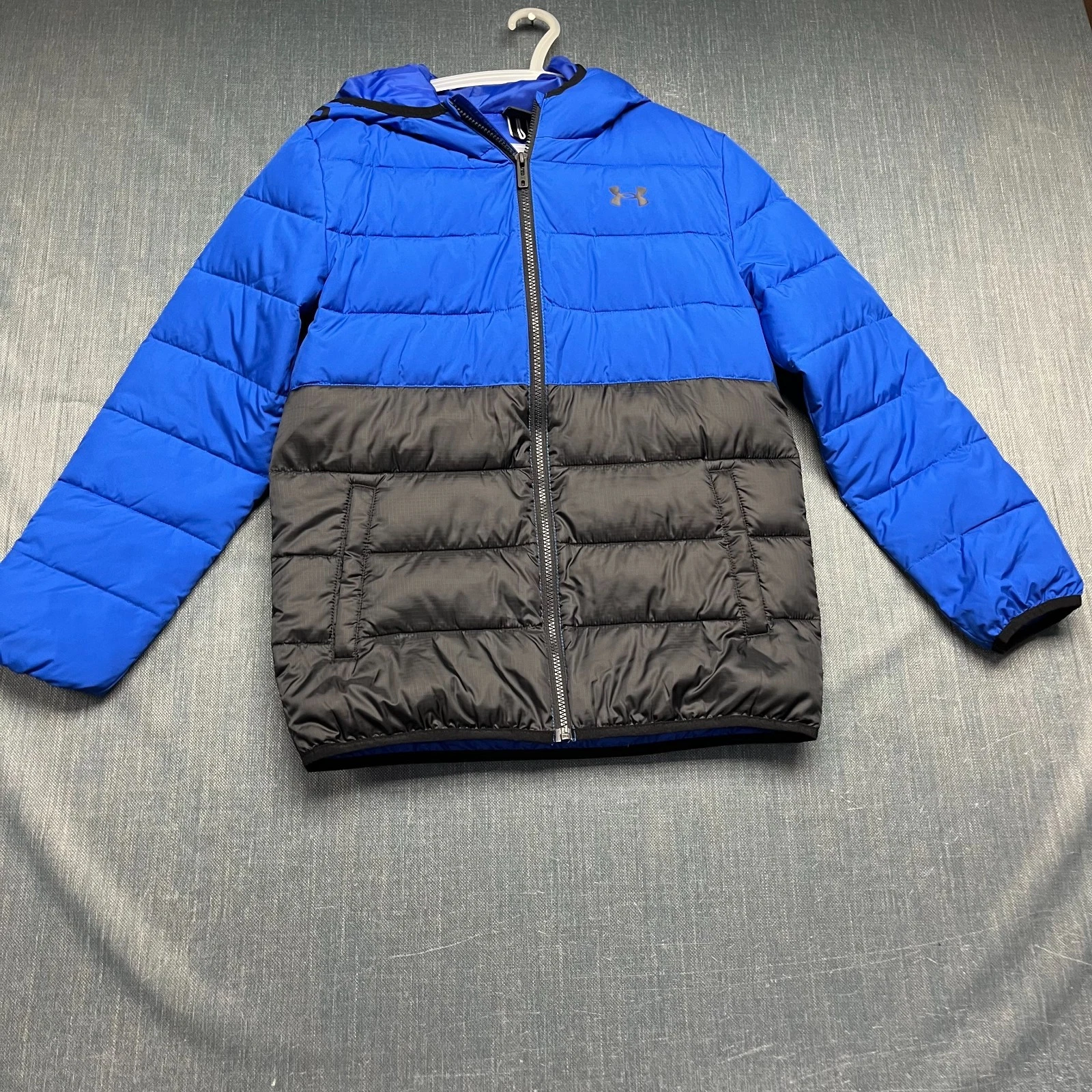 Under Armour Youth Boys Puffer Jacket Size L Blue Black Hooded Full ZipInsulated