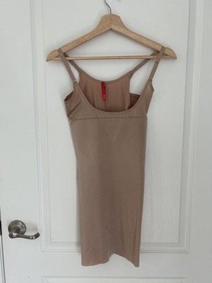 Spanx Smart Grip Slip S Beige Nude Adjustable Body Con Excellent