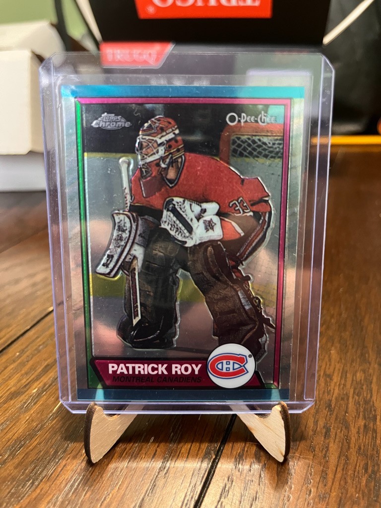 2002-03 Topps Chrome - Patrick Roy Reprints Patrick Roy #18 Refractor 1989-90