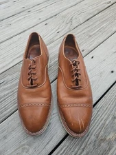 Tricker’s England Oxfords Light Brown UK 7.5 Cap Toe Handmade 