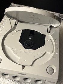 Sega Dreamcast (VA0) for Parts or Repair *DOESNT READ DISKS* System Console