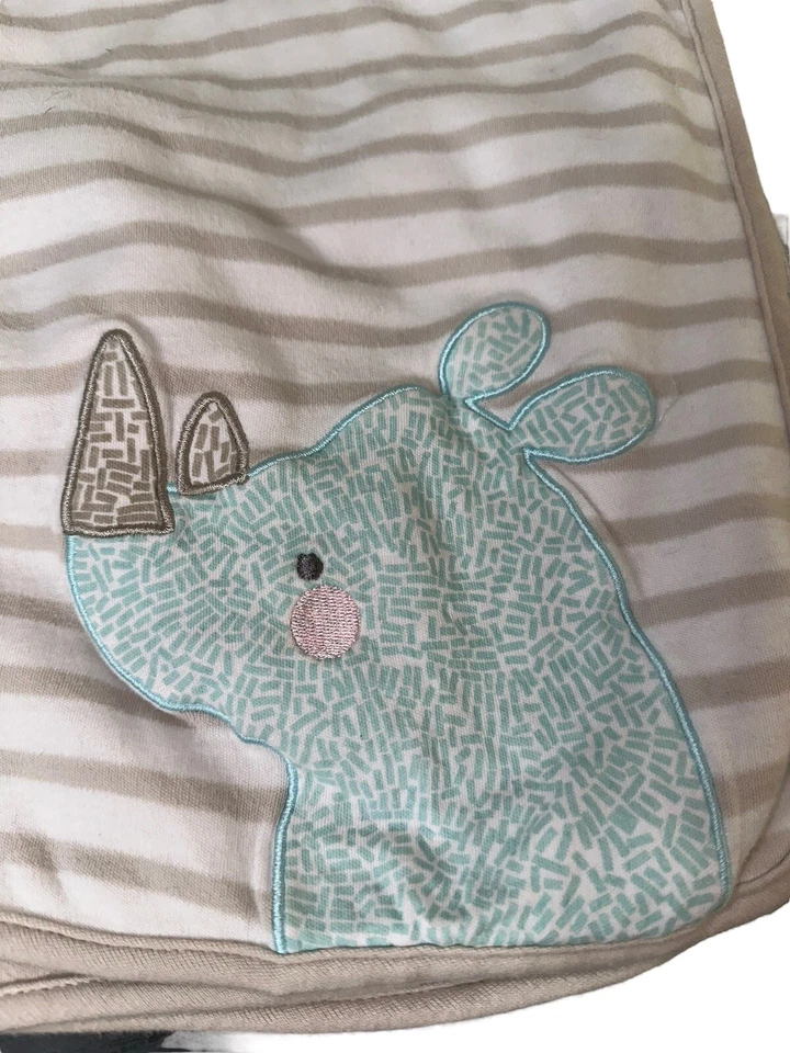Manta de seguridad para bebé Koala Lovey bronceado blanco aplique a rayas Rhino Babies R Us Foto 2 de 4