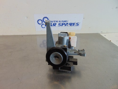 Suzuki Ignis ECU Kit MK1 01-06 1.3 Petrol engine key lock barrel 33920-55JS0 - Picture 3 of 24