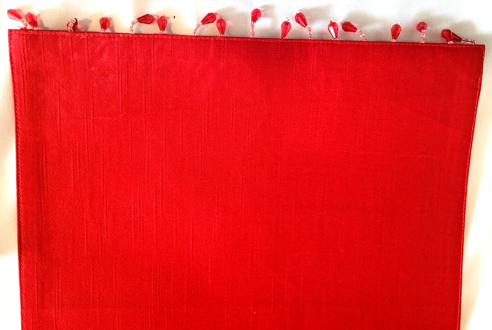 Juego #16 Manteles y Servilletas Reversibles Navidad Rojo Cuentas`13 X 20 1/2" Elegante Foto 3 de 4