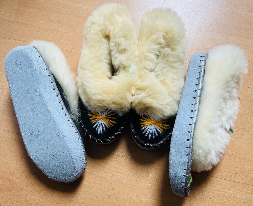 Giesswein Hausschuhe Damen Fell Giesswein Gaschurn Nerz Ab 112,45