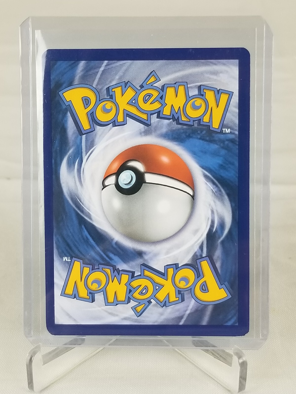Pokemon Card – Sharpedo 82/149 Holo (Sun & Moon Base Set – SL1) – Near Mint Condition (French)