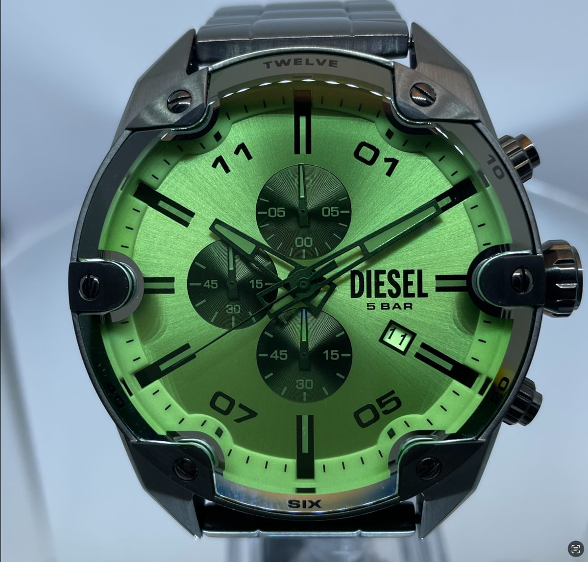2025 Brand New Diesel Spiked Green Stainless Steel Watch Mens