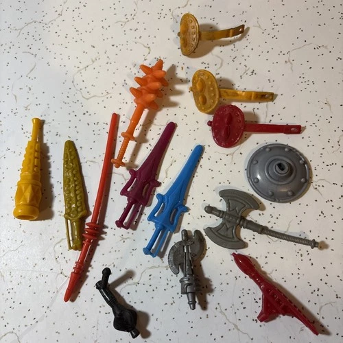 Vintage 1980s Masters Of The Universe / He-Man Accessory Lot Weapons 14 Pieces