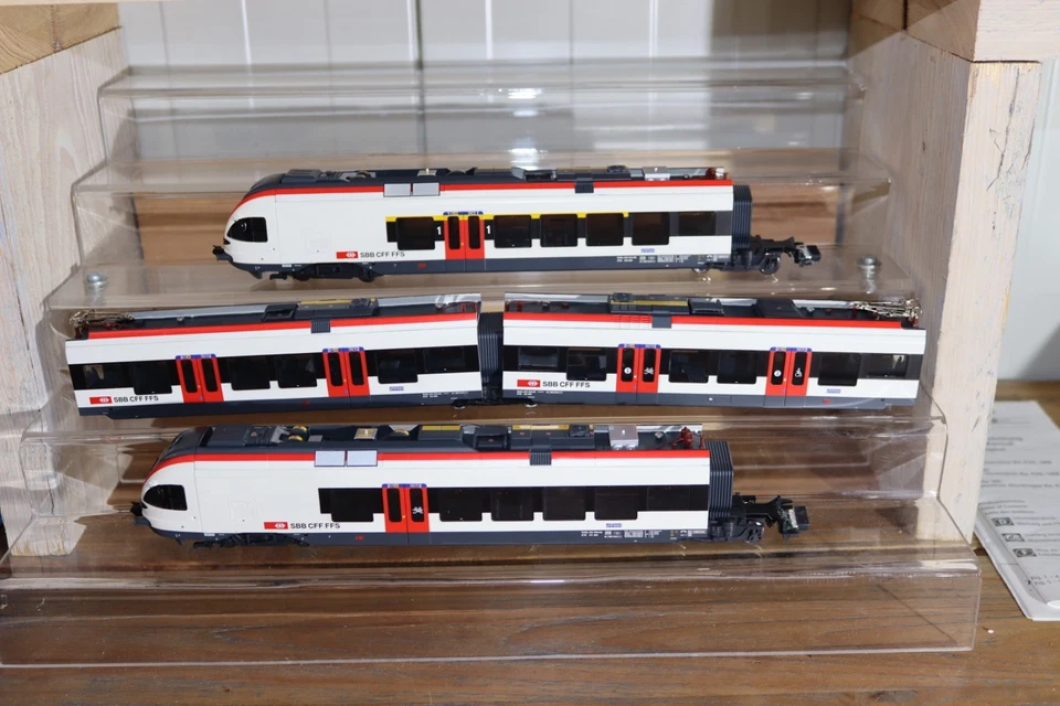 Liliput L133999 Regionaltriebwagen 524 FLIRT der SBB - Bild 2 von 4