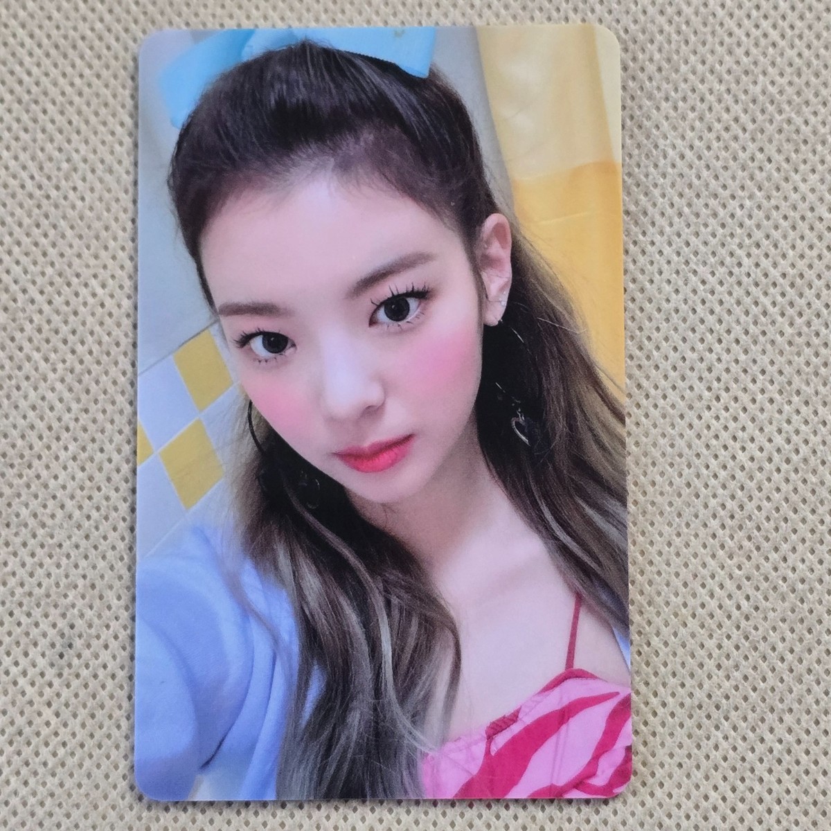 ITZY 1ST ALBUM CRAZY IN LOVE WITHDRAMA POB LUCKY DRAW PVC