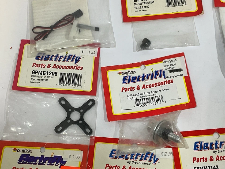 Lot of 12 Great Planes Electrifly R/C Airplane Parts - Blades, Gearbox, etc - Image 3 of 4