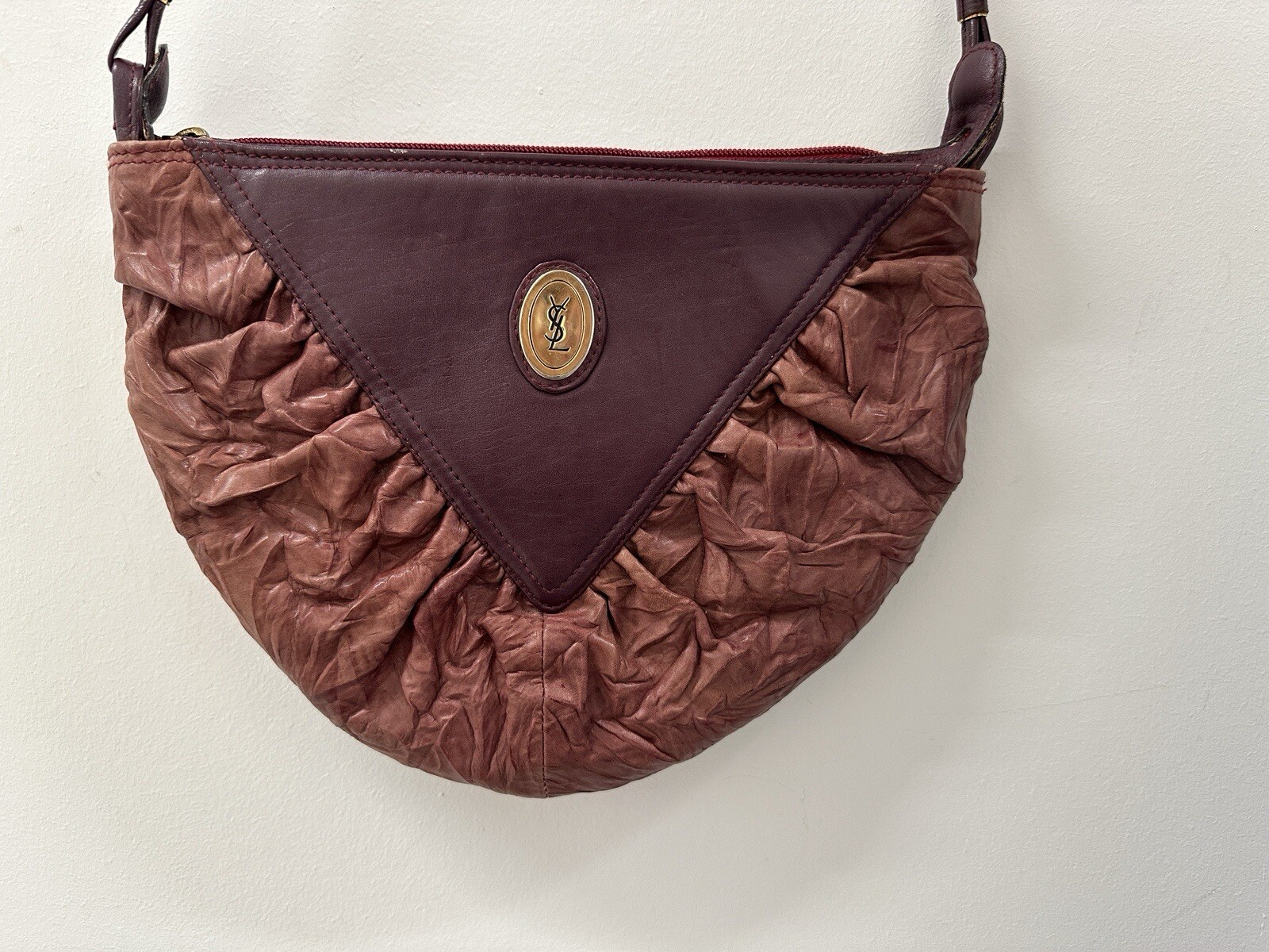 Borsa Yves Saint Laurent vintage anni 80 in pelle bordeaux